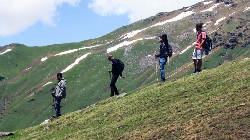 Old Manali to Moridugh (2900m), 3-4 hrs trek